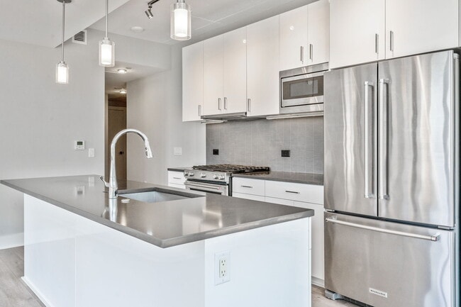 88 V St SW in Washington, DC - Building Photo - Building Photo