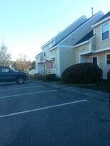 30 Great Falls Dr, Unit 30 Great Falls Drive in Concord, NH - Building Photo