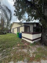 6200 NW 26th Ct in Sunrise, FL - Building Photo