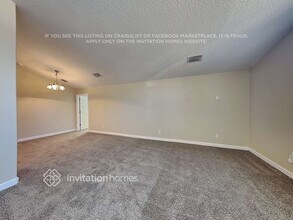 3800 Bayshore Cir in Tavares, FL - Building Photo - Building Photo