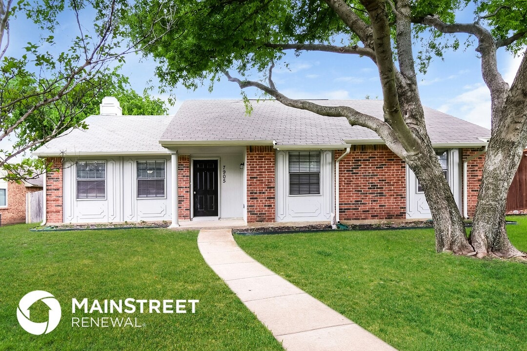 7905 Simpkins Pl in Plano, TX - Building Photo