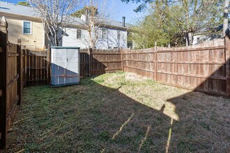 5615 Wispy Willow Ln in Raleigh, NC - Building Photo - Building Photo