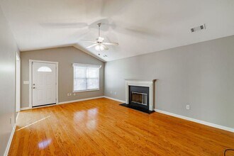 160 Cedar Rock Trace in Athens, GA - Building Photo - Building Photo