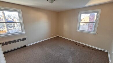 870 Louisa St, Unit 2nd Floor in Union, NJ - Building Photo - Building Photo