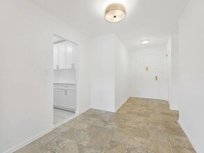 88-08 151st Ave in Queens, NY - Building Photo - Building Photo