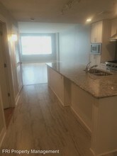 1120 E Kennedy Blvd-Unit -Apt. 516 in Tampa, FL - Building Photo - Building Photo