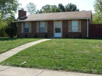 767 Royal Ridge Dr in West Carrollton, OH - Building Photo