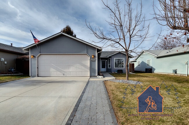 1393 Caterpillar Ave N