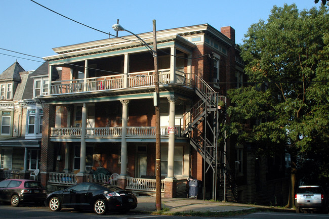 130 Clymer St in Reading, PA - Foto de edificio - Building Photo