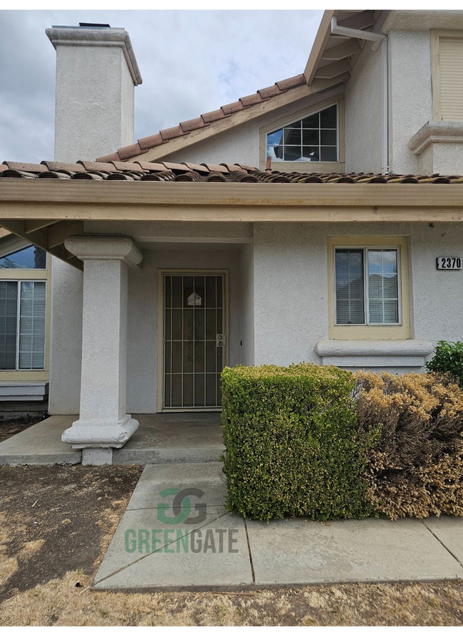 2370 Russell St in Tracy, CA - Building Photo - Building Photo