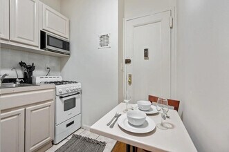 1762 2nd Ave, Unit SI ID1323941P in New York, NY - Building Photo - Building Photo