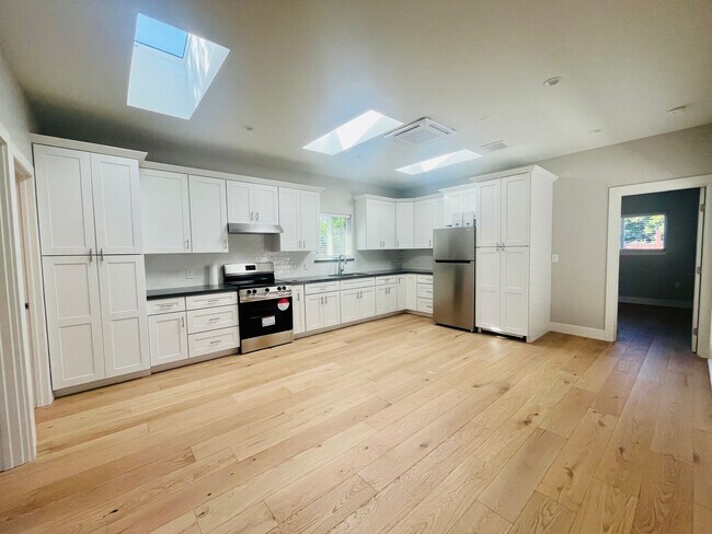 587 Calpella Dr in San Jose, CA - Building Photo - Building Photo