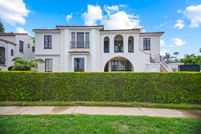 1146 S Stanley Ave, Unit Lower Unit in Los Angeles, CA - Building Photo - Building Photo