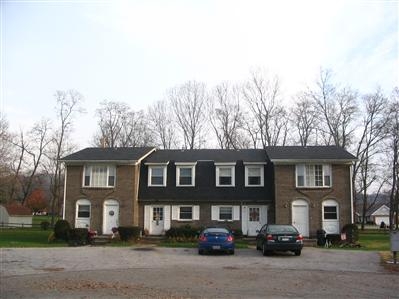 1601-1602 Friendship Dr in Aberdeen, OH - Building Photo