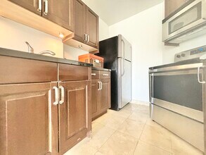 3947 Los Feliz Blvd in Los Angeles, CA - Building Photo - Building Photo