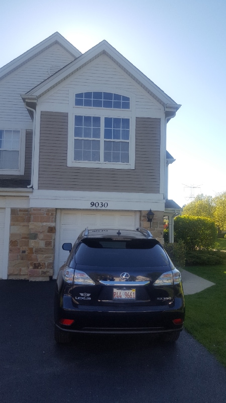 9030 W Heathwood Cir in Niles, IL - Foto de edificio - Building Photo