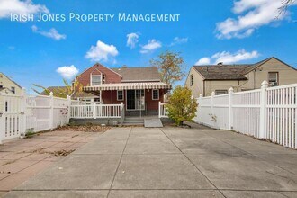 303 Niagara Fls Blvd in Buffalo, NY - Building Photo - Building Photo