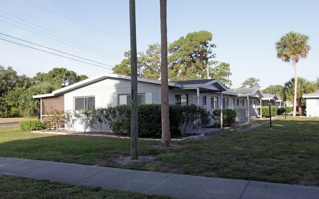 Park Place Villas in Sarasota, FL - Building Photo - Building Photo