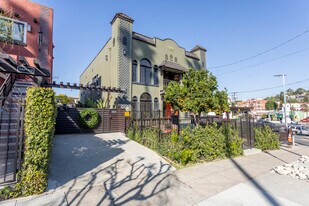 1431 Maltman Ave, Unit SILVERLAKE BEAUTY in Los Angeles, CA - Building Photo