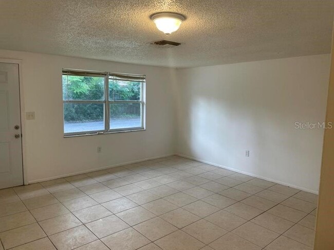 6939 McBride Ct in New Port Richey, FL - Building Photo - Building Photo
