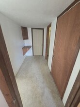 11 Watertown Rd in Waterford, OH - Building Photo - Building Photo