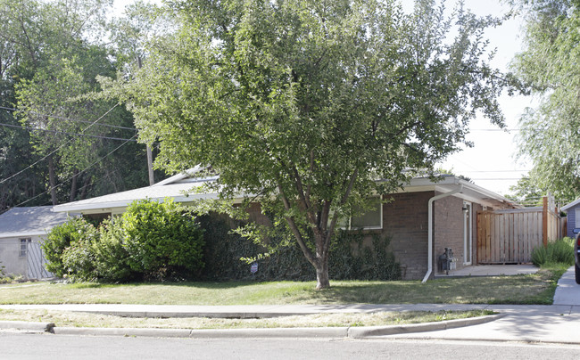 364 Harvard Ave in Salt Lake City, UT - Foto de edificio - Building Photo