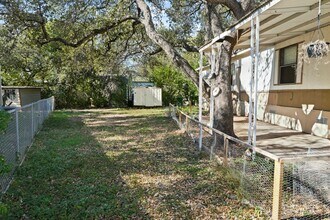 16240 San Pedro Ave in San Antonio, TX - Building Photo - Building Photo