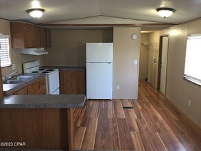 4512 Carla Ln in Panama City, FL - Building Photo - Building Photo