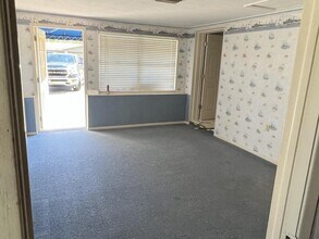 18 N Melbourne St in Beverly Hills, FL - Building Photo - Building Photo