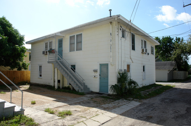 884 14th Ave N in St. Petersburg, FL - Building Photo - Building Photo