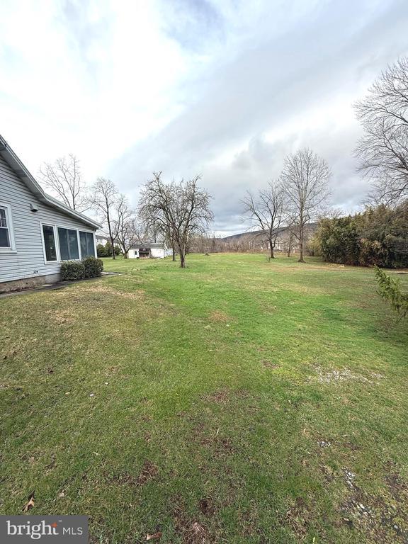 property at 4324 Valley Rd