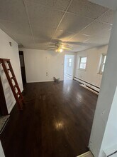 2402 Cobden St in Pittsburgh, PA - Building Photo - Building Photo