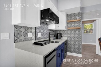 7401 1st Ave N in St. Petersburg, FL - Building Photo - Building Photo