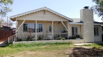 3753-3759 42nd St in San Diego, CA - Building Photo - Primary Photo