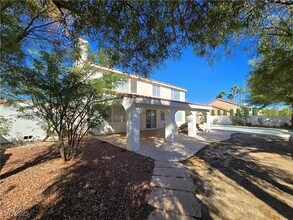 1003 Dover Glen Dr in North Las Vegas, NV - Building Photo - Building Photo
