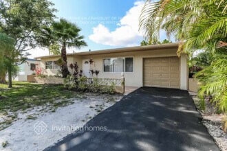 9100 NW 26th St in Sunrise, FL - Building Photo - Building Photo