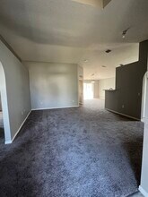 1019 N Platte Way in Poinciana, FL - Building Photo - Building Photo