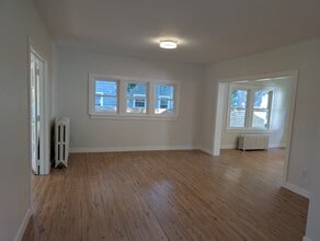 814 Becker Ave SW in Willmar, MN - Building Photo - Building Photo