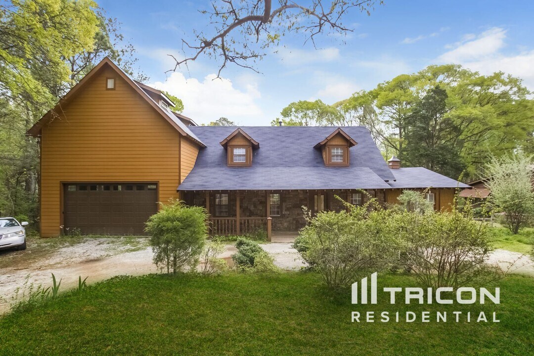 4887 Lewis Rd in Powder Springs, GA - Building Photo
