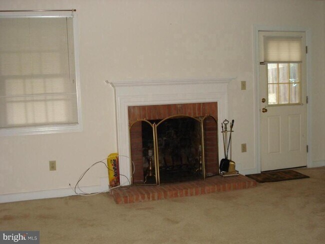 15734 Cherry Blossom Ln in North Potomac, MD - Building Photo - Building Photo