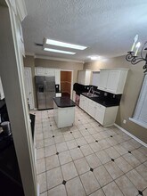 9519 Willow Lodge Ct in Houston, TX - Building Photo - Building Photo