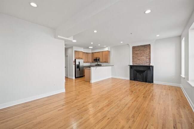 287 Grand St in Jersey City, NJ - Building Photo - Building Photo