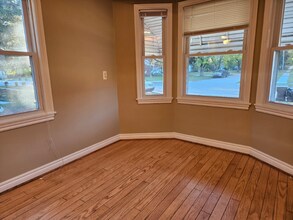 1409 Gardenia Ave in Royal Oak, MI - Building Photo - Building Photo