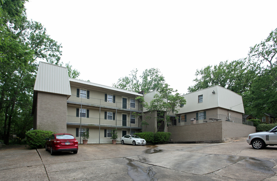 Belhaven Heights in Jackson, MS - Building Photo