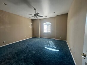 427 Sea Cove Dr in Ripon, CA - Building Photo - Building Photo