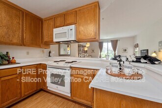 929 E El Camino Real in Sunnyvale, CA - Building Photo - Building Photo