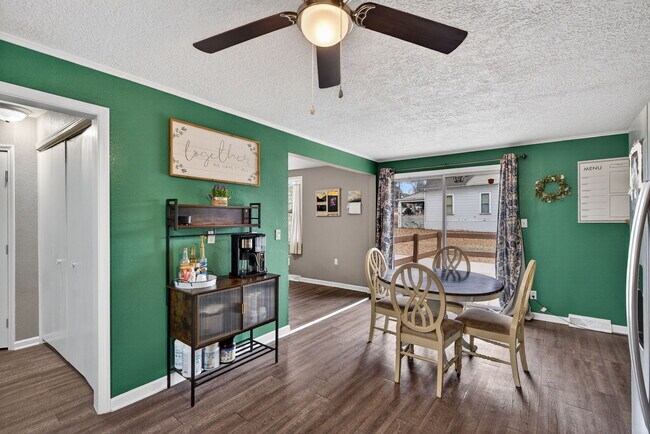 513 N College St in Richmond, MO - Building Photo - Building Photo