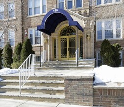 146 Valley Apartments in Rutherford, NJ - Building Photo - Building Photo