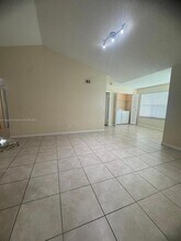12730 Vista Isles Dr in Sunrise, FL - Building Photo - Building Photo