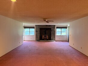 8300 NW 15th St in Oklahoma City, OK - Building Photo - Building Photo